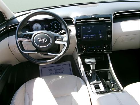 Used 2022 Hyundai Tucson SEL w/ Convenience + Premium Package FWD image 11