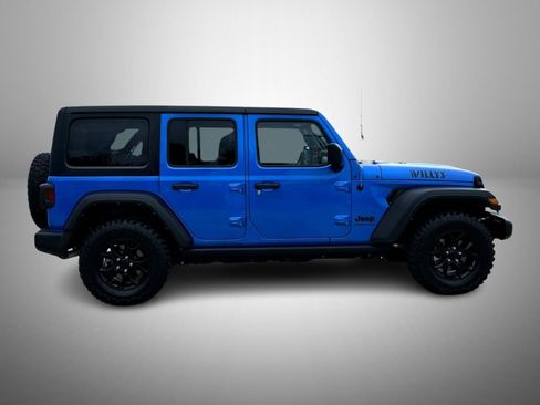 Used 2023 Jeep Wrangler Unlimited Sport AWD/4WD image 4