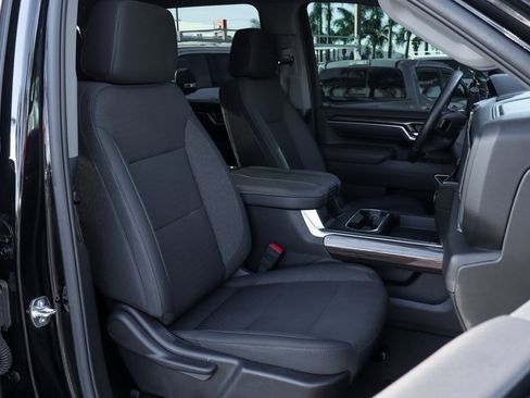 Used 2025 Chevrolet Silverado 2500 LT w/ Trail Boss Package image 40