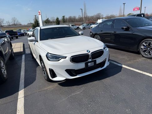 Used 2024 BMW 230i xDrive Coupe w/ Convenience Package image 3