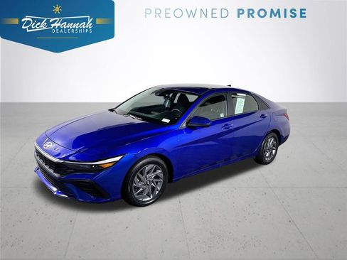 Used 2024 Hyundai Elantra SEL FWD image 1