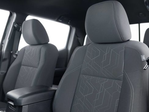 Used 2017 Toyota Tacoma SR5 image 22