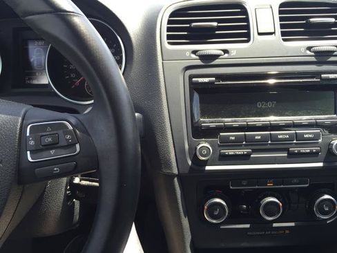 Used 2013 Volkswagen Jetta S FWD image 9