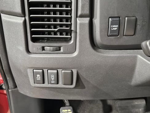 Used 2015 Nissan Titan PRO-4X AWD/4WD image 24
