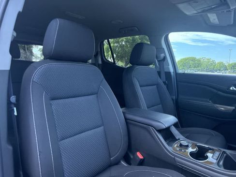 Used 2023 GMC Acadia SLE w/ Driver Convenience Package FWD image 27