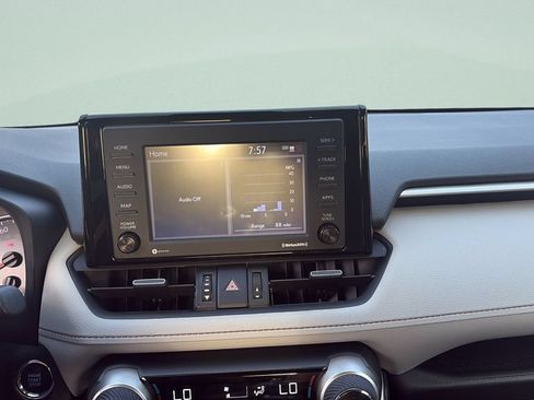 Used 2021 Toyota RAV4 XLE Premium FWD image 14