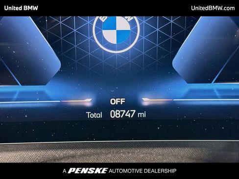 Used 2023 BMW 760i xDrive AWD/4WD image 7