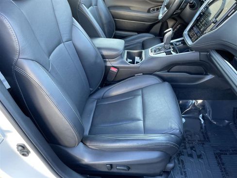 Certified 2023 Subaru Outback Limited image 18