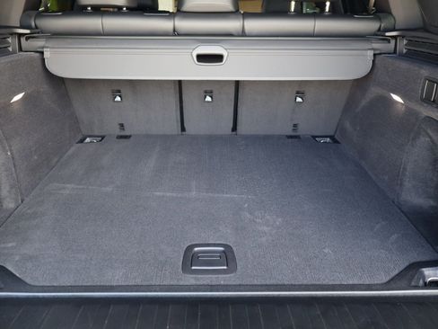 Used 2024 BMW X5 sDrive40i w/ Premium Package image 22