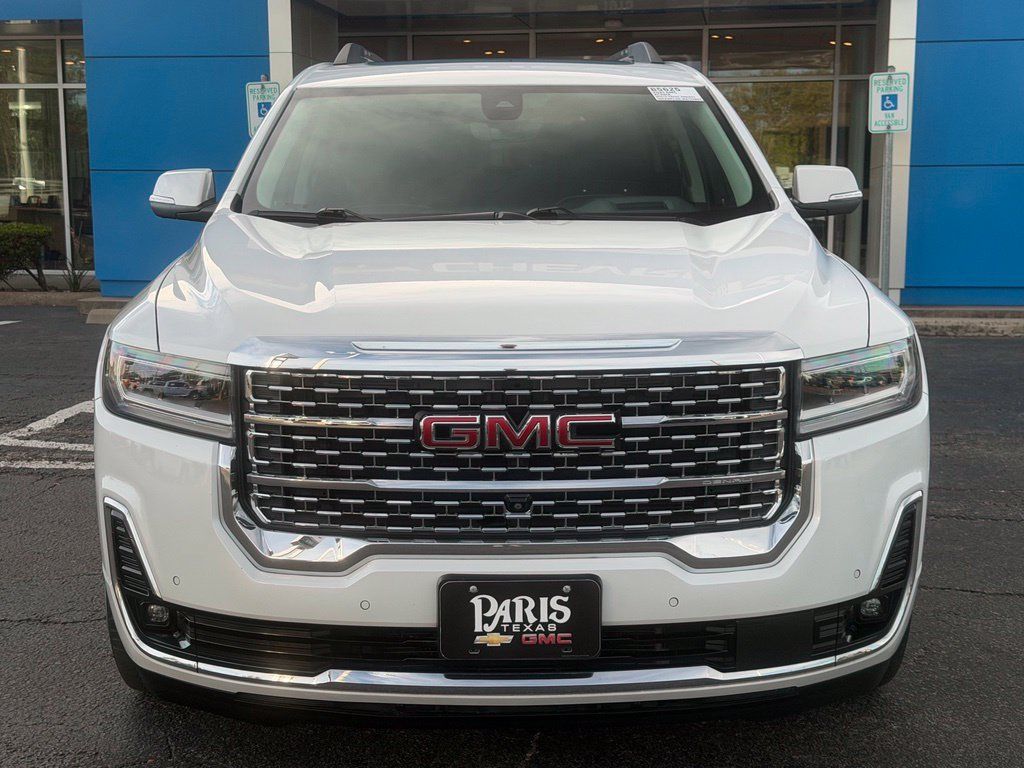 Used 2021 GMC Acadia Denali w/ Denali Technology Package FWD image 2