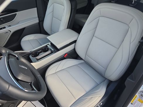 New 2026 Lincoln Nautilus Premier w/ Equipment Group 102A AWD/4WD image 15
