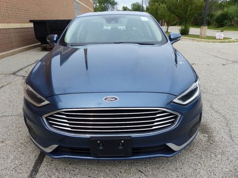 Used 2019 Ford Fusion SEL FWD image 14