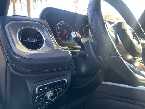 Used 2019 Mercedes-Benz G 550 image 17