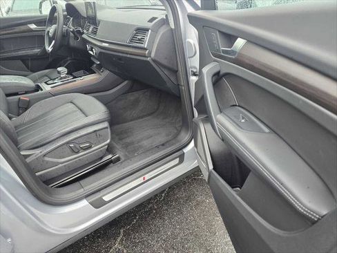 Used 2023 Audi Q5 2.0T Premium Plus w/ Premium Plus Package image 10