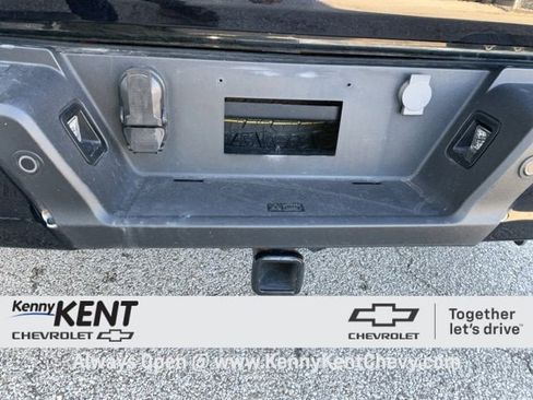 Used 2023 Ford F150 XLT w/ Equipment Group 302A High image 9