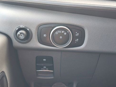 Used 2025 Ford Transit 350 XLT image 24