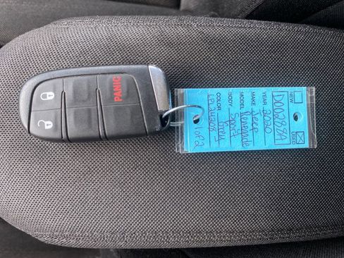 Used 2020 Jeep Renegade Sport AWD/4WD image 16