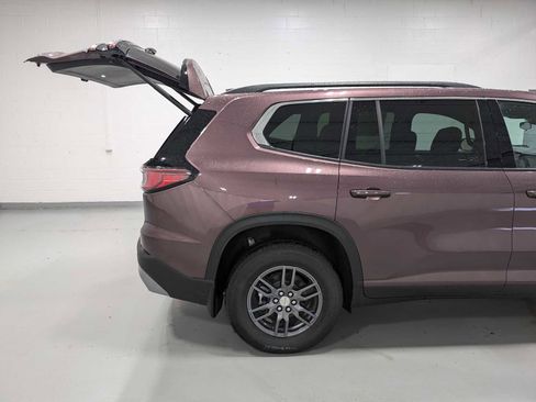 New 2025 GMC Acadia Elevation w/ LPO, Floor Liner Package image 8