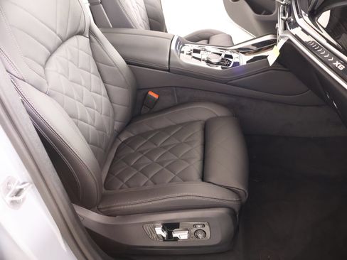 New 2027 BMW X6 xDrive40i AWD/4WD image 13