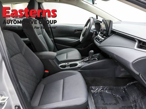 Used 2023 Toyota Corolla LE image 23