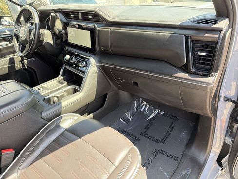 Used 2024 GMC Sierra 2500 AT4X AWD/4WD image 29