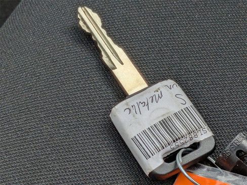 New 2025 Nissan Versa S w/ Trunk Package image 30