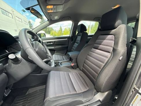 Used 2019 Honda CR-V LX image 6