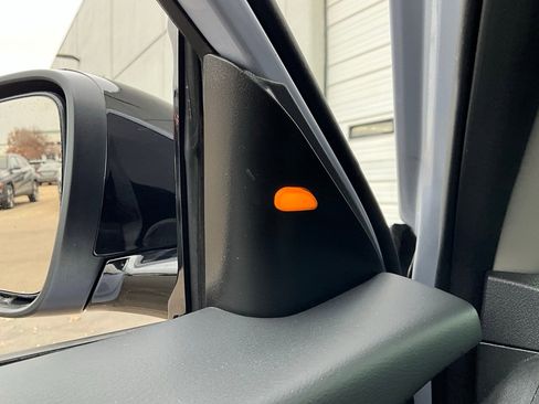 Used 2025 Nissan Altima 2.5 SR image 20