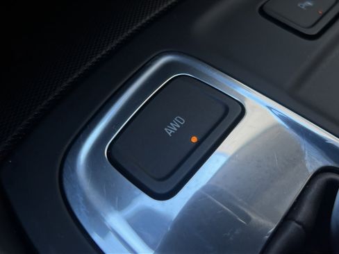 Used 2022 Chevrolet Equinox LT image 26