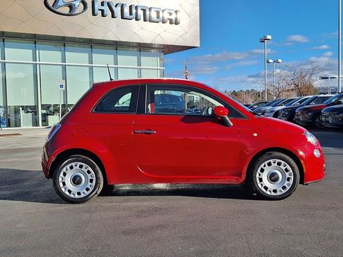 Used 2015 FIAT 500 Pop image 2