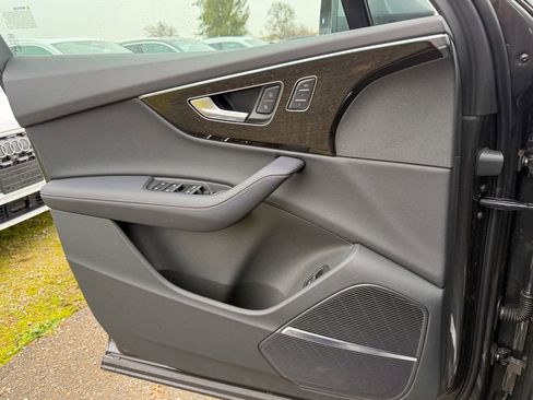 New 2025 Audi Q7 2.0T Premium Plus image 14