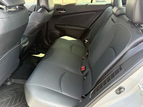 Certified 2020 Toyota Prius Prime Limited image 30