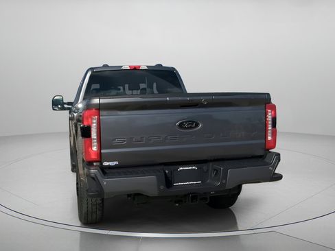New 2026 Ford F250 Lariat w/ Black Appearance Package image 25