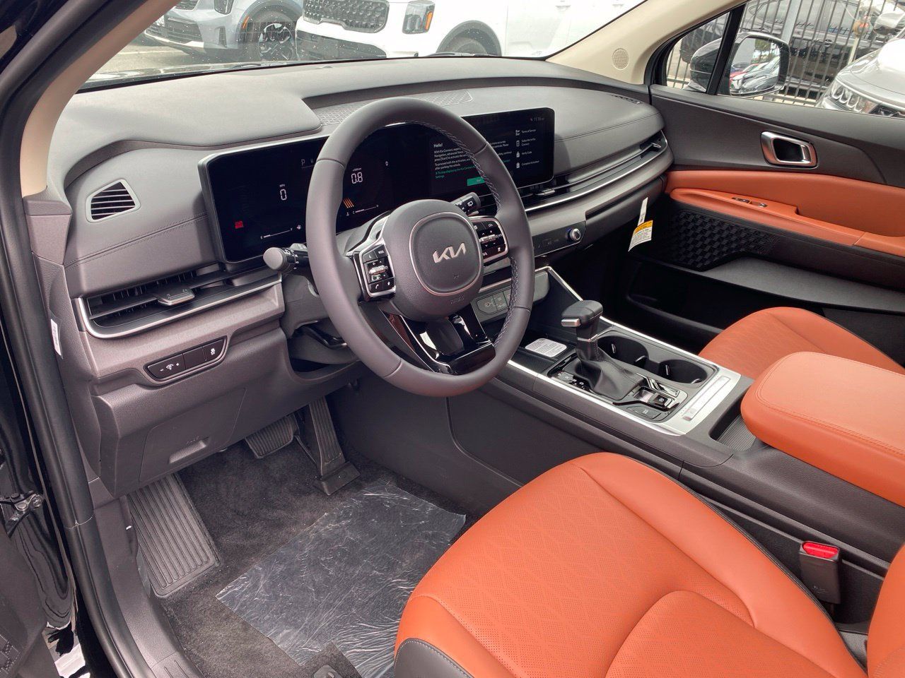 New 2026 Kia Carnival EX FWD image 13