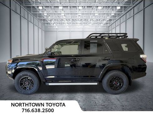 Used 2019 Toyota 4Runner TRD Pro AWD/4WD image 2