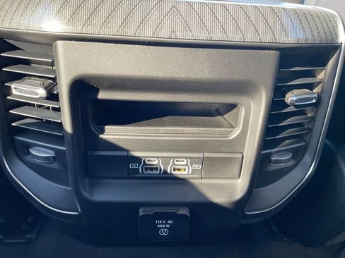 New 2025 RAM 1500 Big Horn image 15