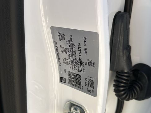 New 2026 GMC Canyon Elevation w/ Convenience Package image 35