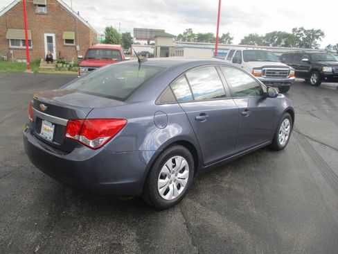 Used 2014 Chevrolet Cruze LS FWD image 7