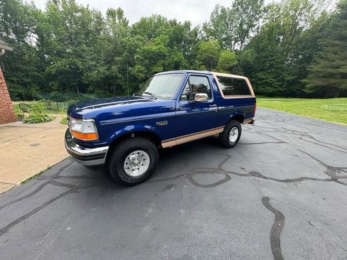 Used 1996 Ford Bronco Eddie Bauer AWD/4WD image 1