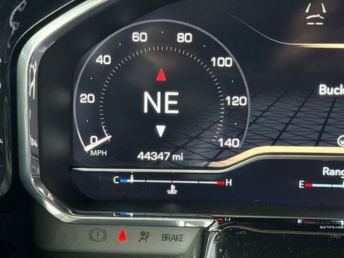 Certified 2023 GMC Sierra 1500 SLT w/ SLT Convenience Package image 12