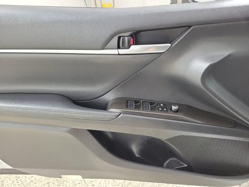 Used 2023 Toyota Camry XLE FWD image 22