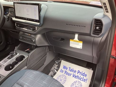 Used 2025 Ford Bronco Sport Heritage w/ Convenience Package image 19