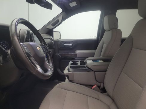 Used 2022 Chevrolet Silverado 1500 LT AWD/4WD image 17
