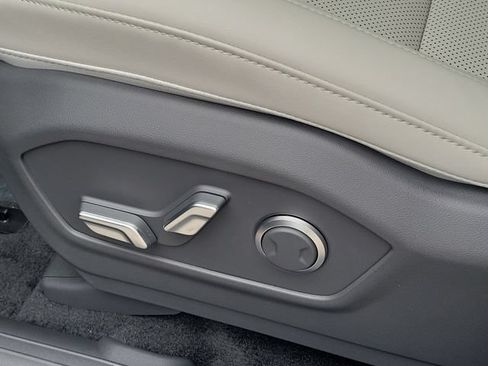 New 2026 Hyundai Santa Fe SEL FWD image 19