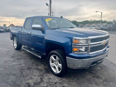 Used 2015 Chevrolet Silverado 1500 LS w/ Trailering Package AWD/4WD image 3