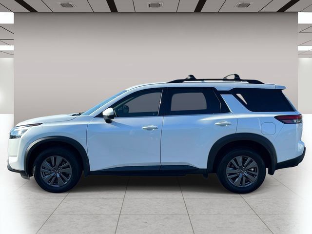 Used 2025 Nissan Pathfinder SV FWD image 7