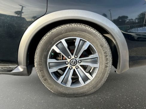 Used 2019 Nissan Armada SL w/ Premium Package RWD image 8