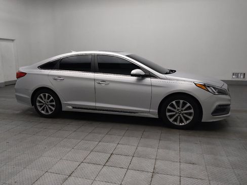 Used 2017 Hyundai Sonata Limited FWD image 11