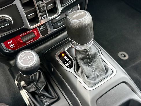 New 2026 Jeep Gladiator Mojave AWD/4WD image 17