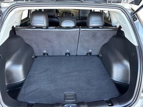 Used 2020 Jeep Compass Limited image 13